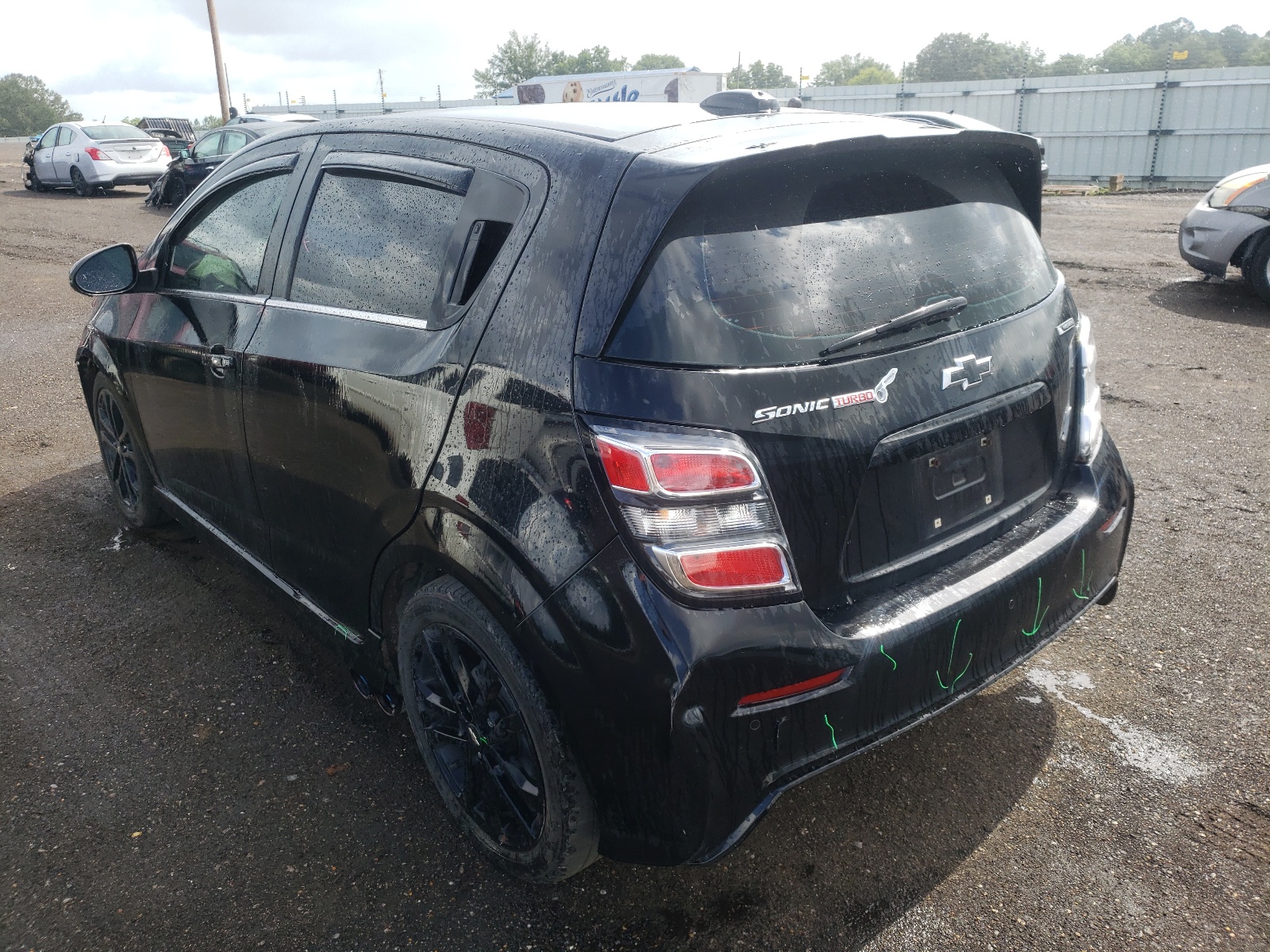 Photo 3 from auction – 2017 CHEVROLET SONIC PREM with VIN 1G1JE6SBXH4140612