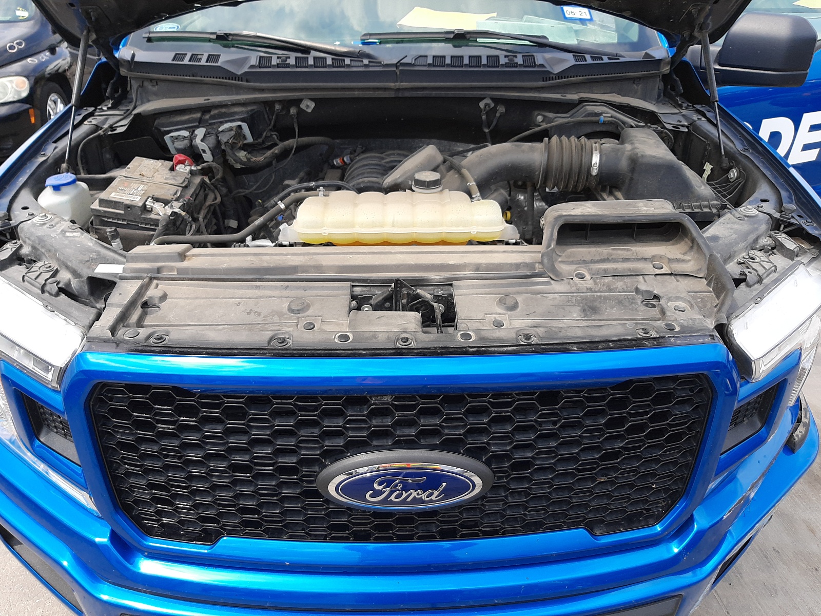 Photo 7 from auction – 2019 FORD F150 SUPER with VIN 1FTEW1E59KKC75632