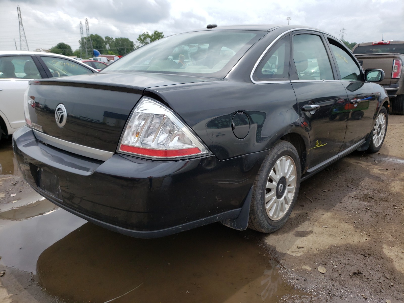 Photo 4 from auction – 2009 MERCURY SABLE with VIN 1MEHM40W99G611179