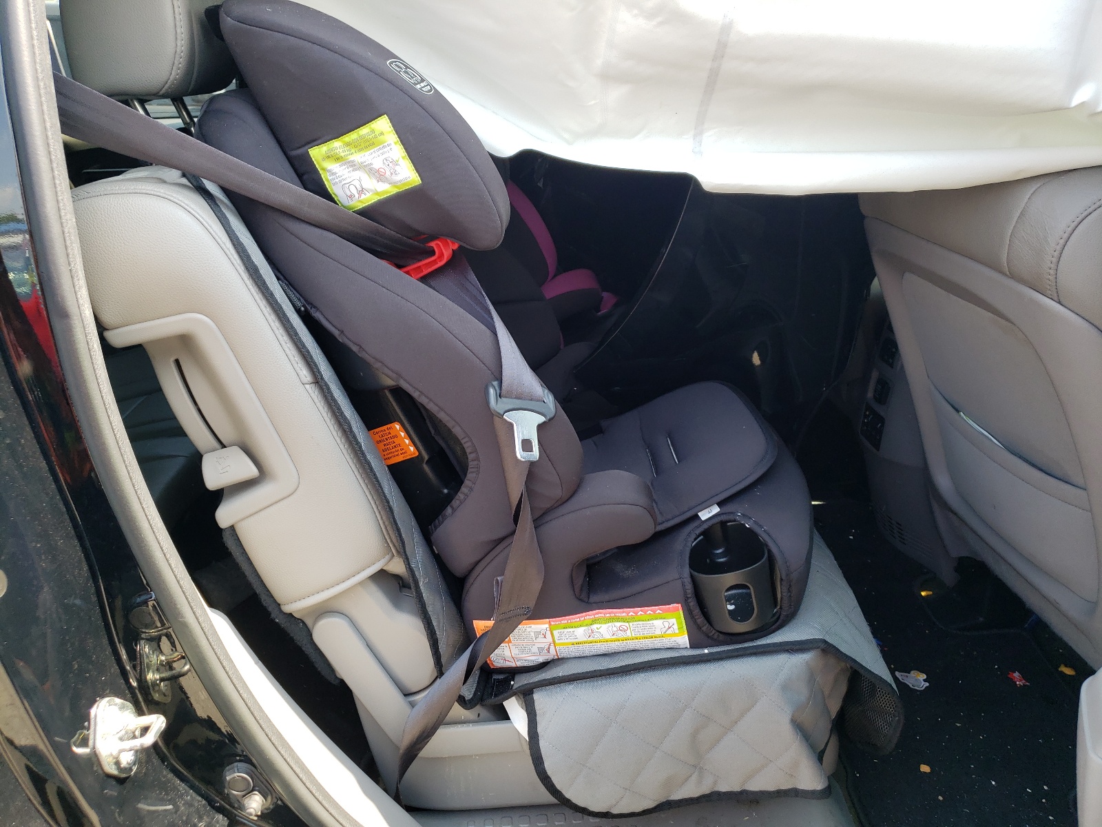 Photo 6 from auction – 2015 HONDA PILOT TOUR with VIN 5FNYF4H93FB055077