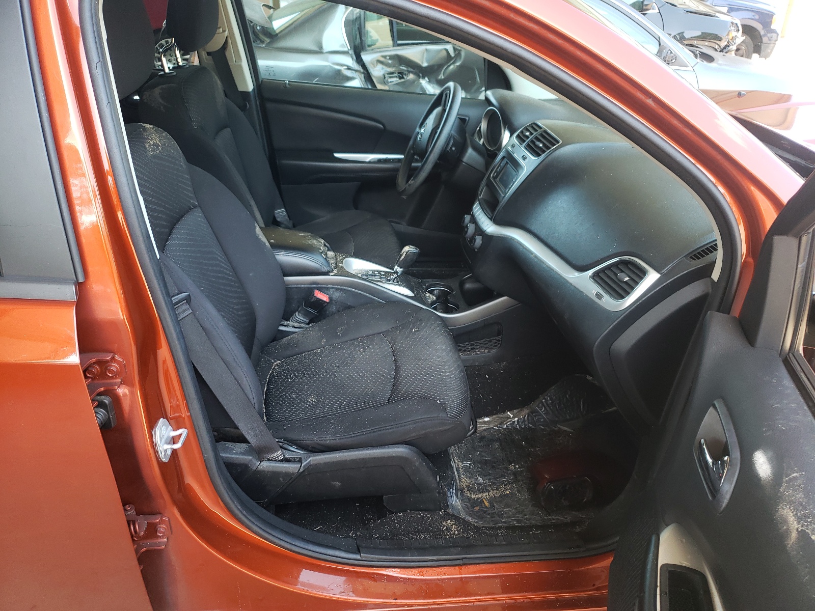 Photo 5 from auction – 2014 DODGE JOURNEY SX with VIN 3C4PDDBG1ET175470