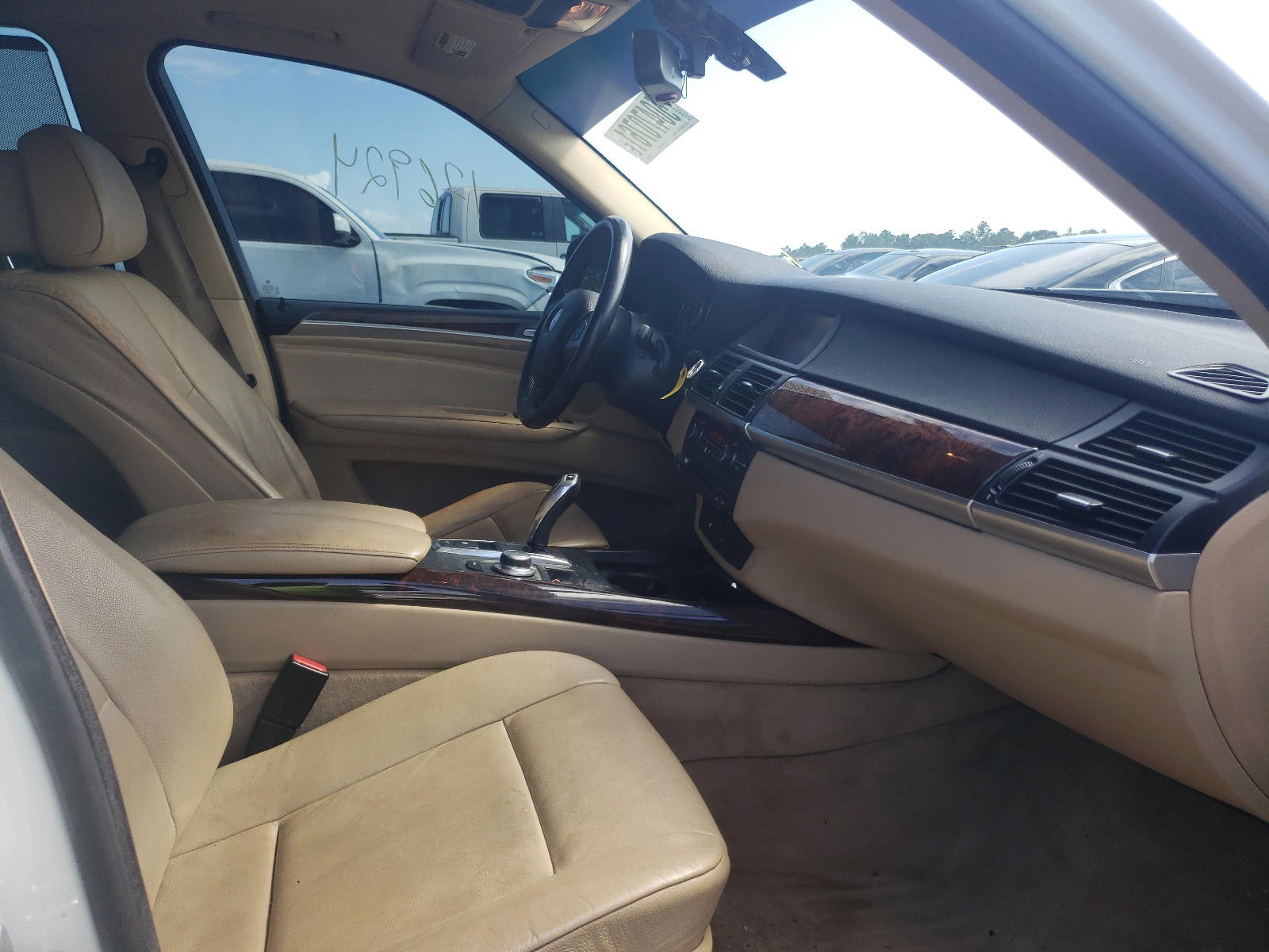 Photo 5 from auction – 2008 BMW X5 3.0I with VIN 5UXFE43558L026662