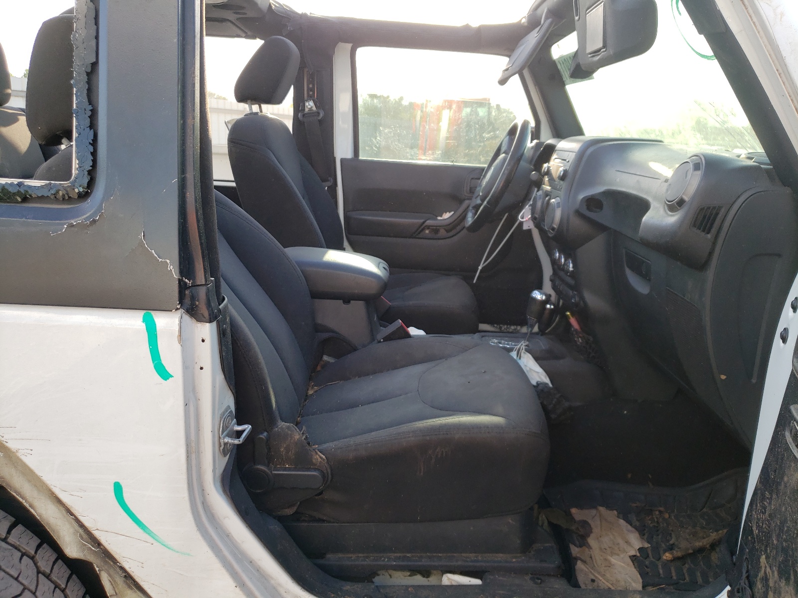 Photo 5 from auction – 2015 JEEP WRANGLER S with VIN 1C4AJWAG1FL554834