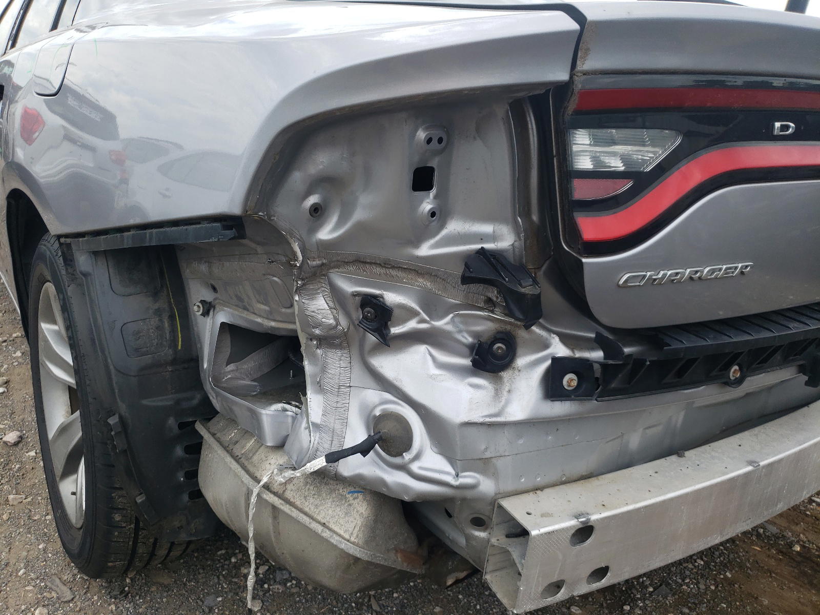Photo 9 from auction – 2016 DODGE CHARGER SX with VIN 2C3CDXHG5GH291987
