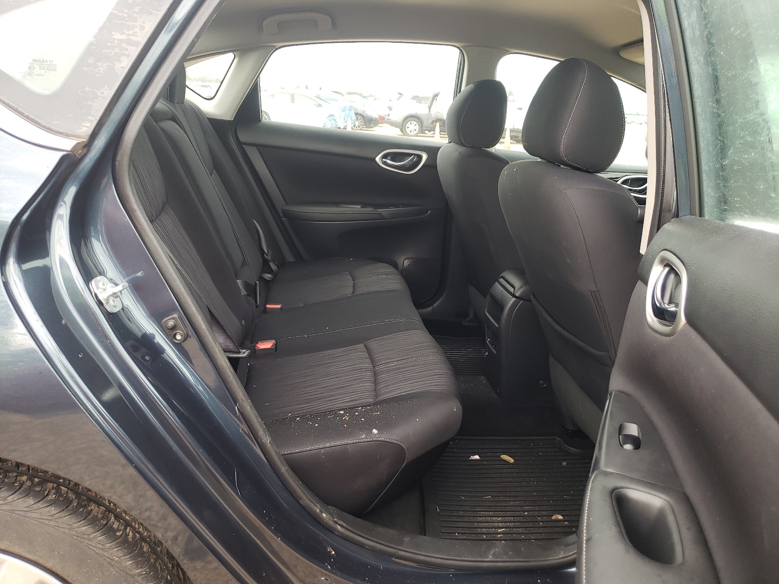 Photo 6 from auction – 2017 NISSAN SENTRA S with VIN 3N1AB7AP9HL650384