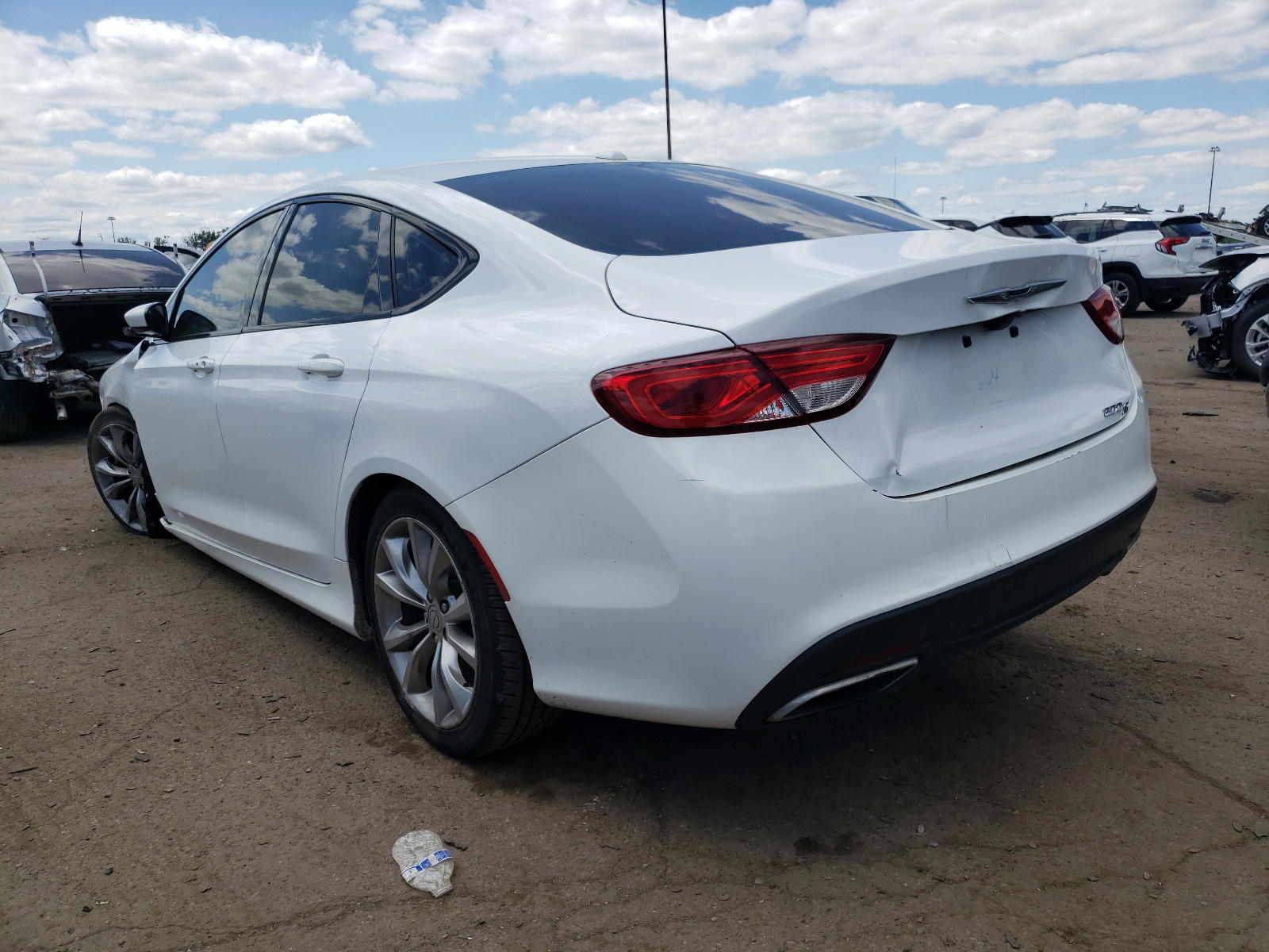 Photo 3 from auction – 2016 CHRYSLER 200 S with VIN 1C3CCCBB7GN129813