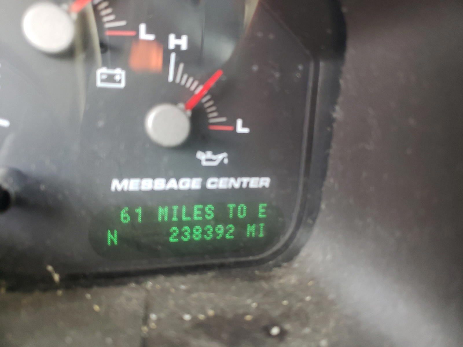 Photo 8 from auction – 2004 FORD EXPEDITION with VIN 1FMFU18L44LA71253