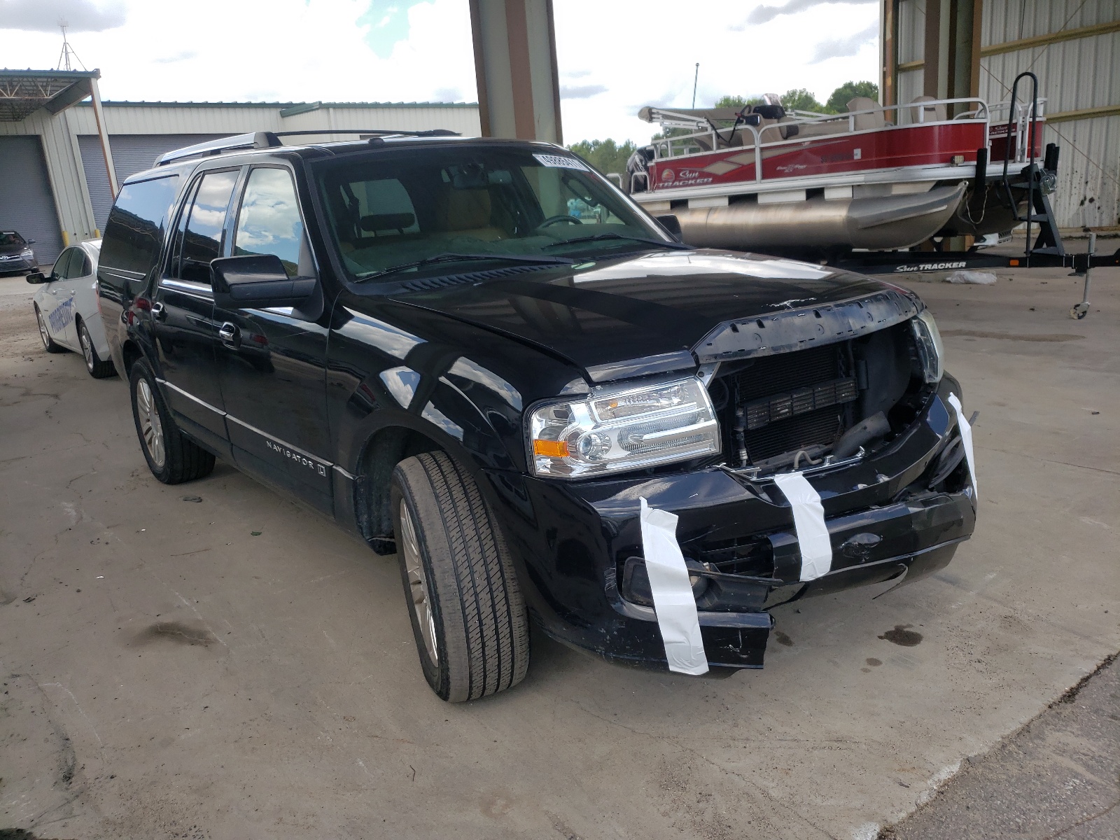 Photo 1 from auction – 2014 LINCOLN NAVIGATOR with VIN 5LMJJ3J59EEL03732