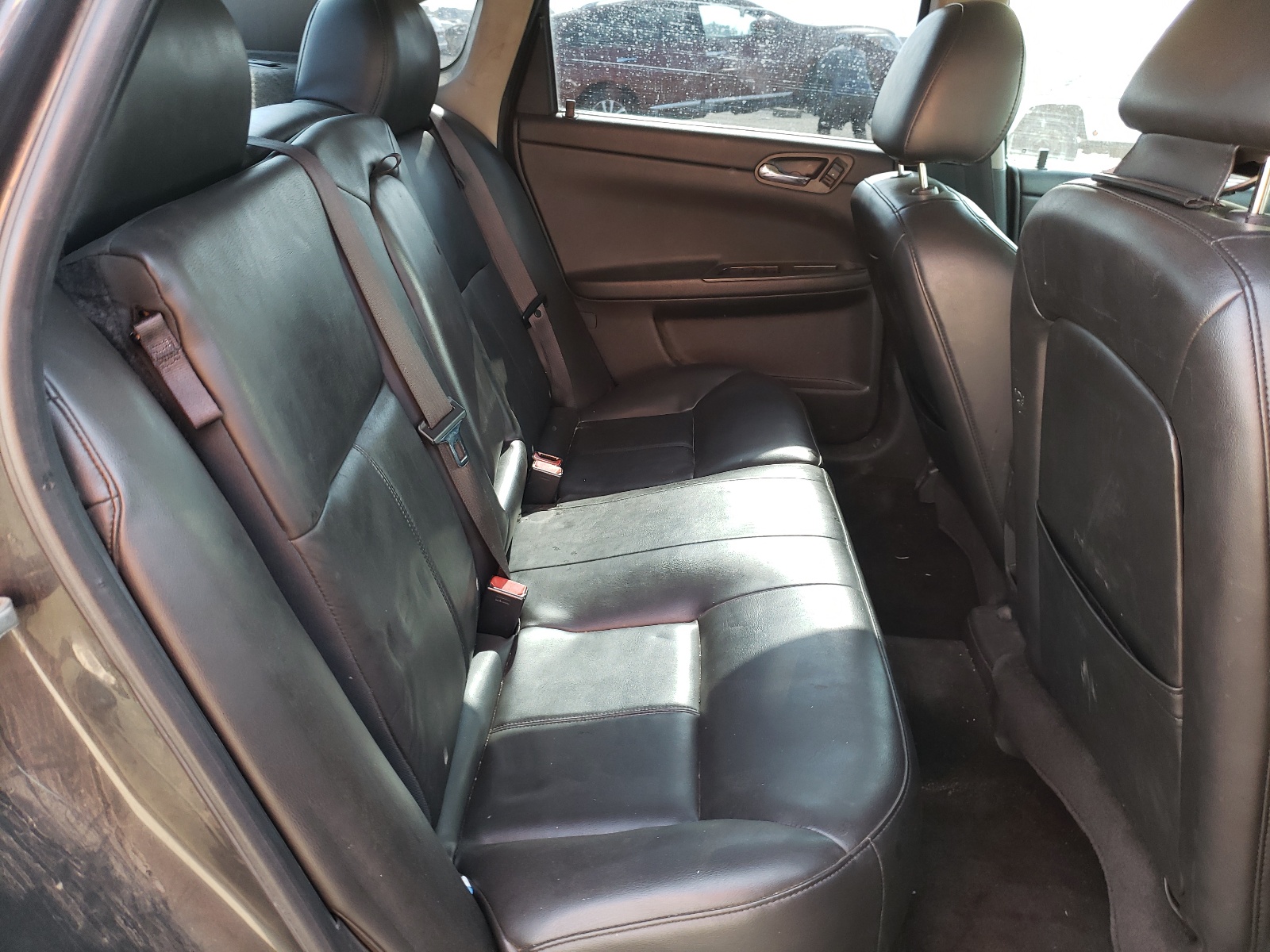 Photo 6 from auction – 2013 CHEVROLET IMPALA LTZ with VIN 2G1WC5E32D1196219