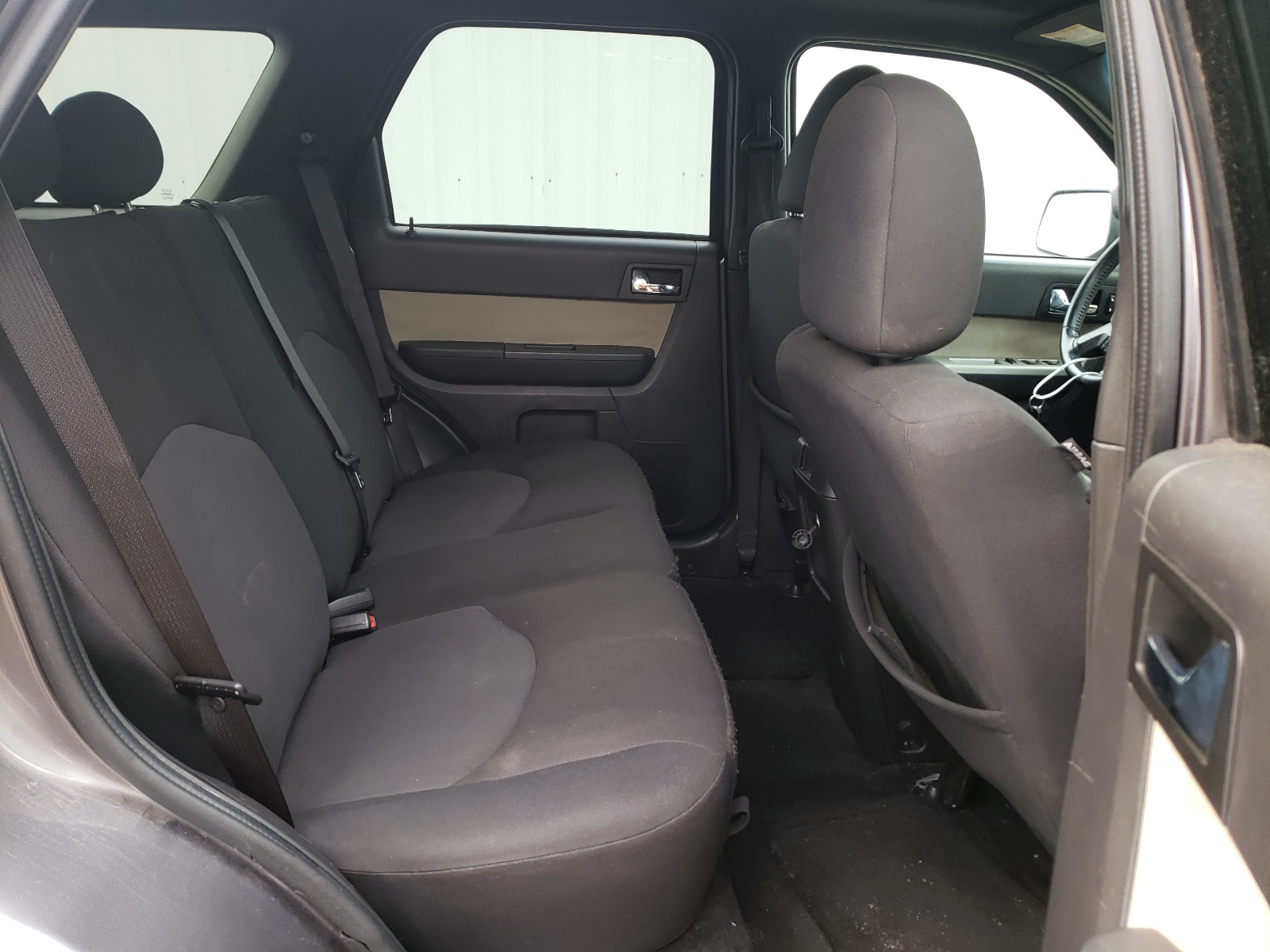 Photo 6 from auction – 2009 MERCURY MARINER with VIN 4M2CU81719KJ25645