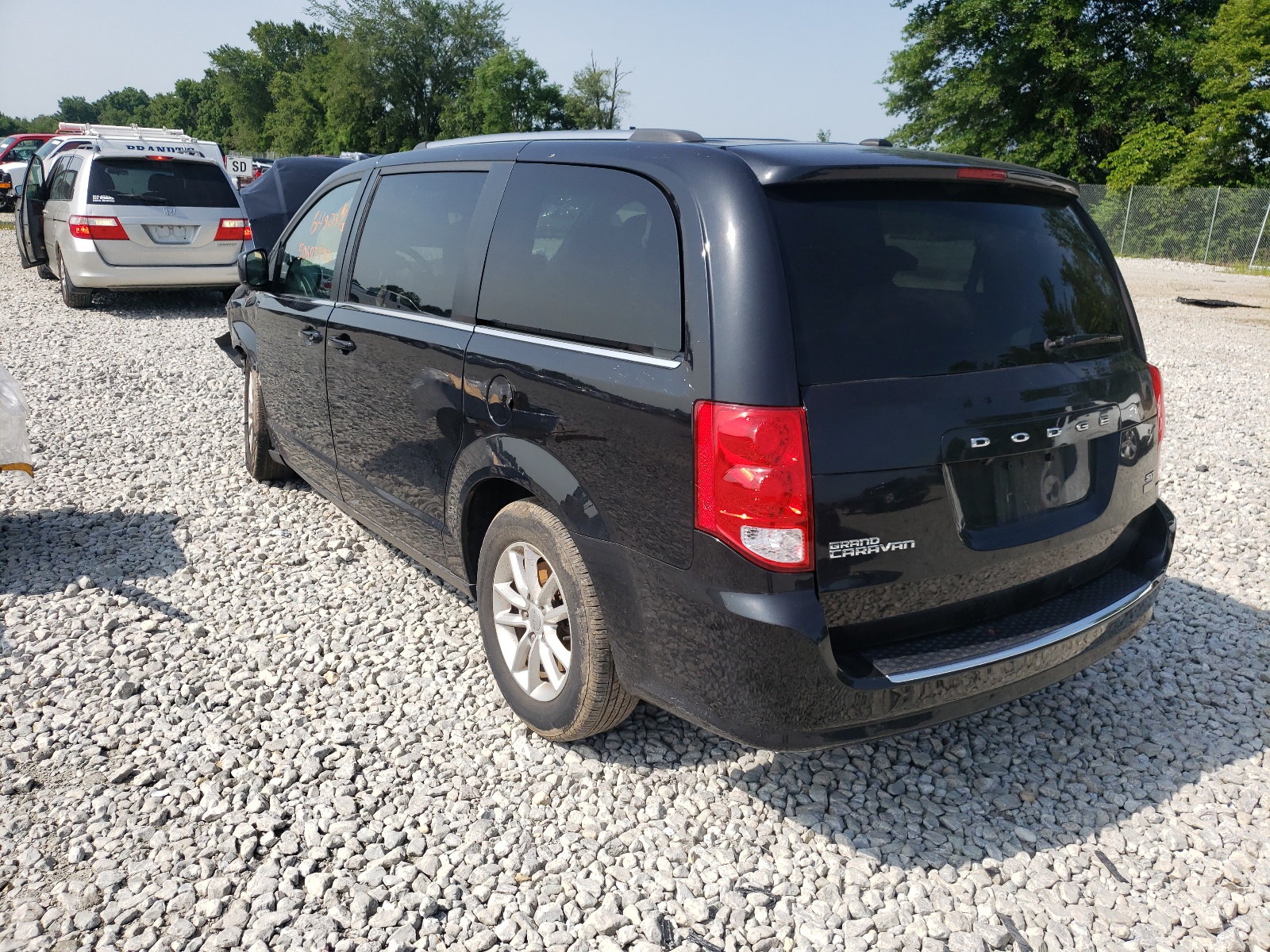 Photo 3 from auction – 2019 DODGE GRAND CARA with VIN 2C4RDGCG5KR543950