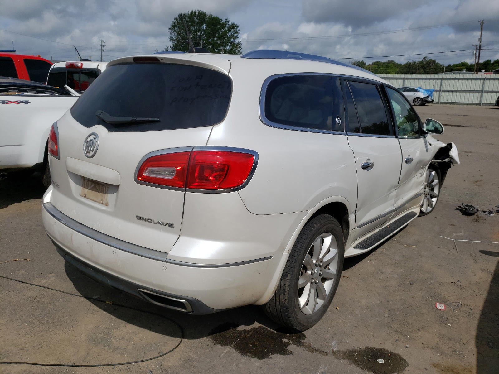 Photo 4 from auction – 2017 BUICK ENCLAVE with VIN 5GAKRCKD6HJ103625