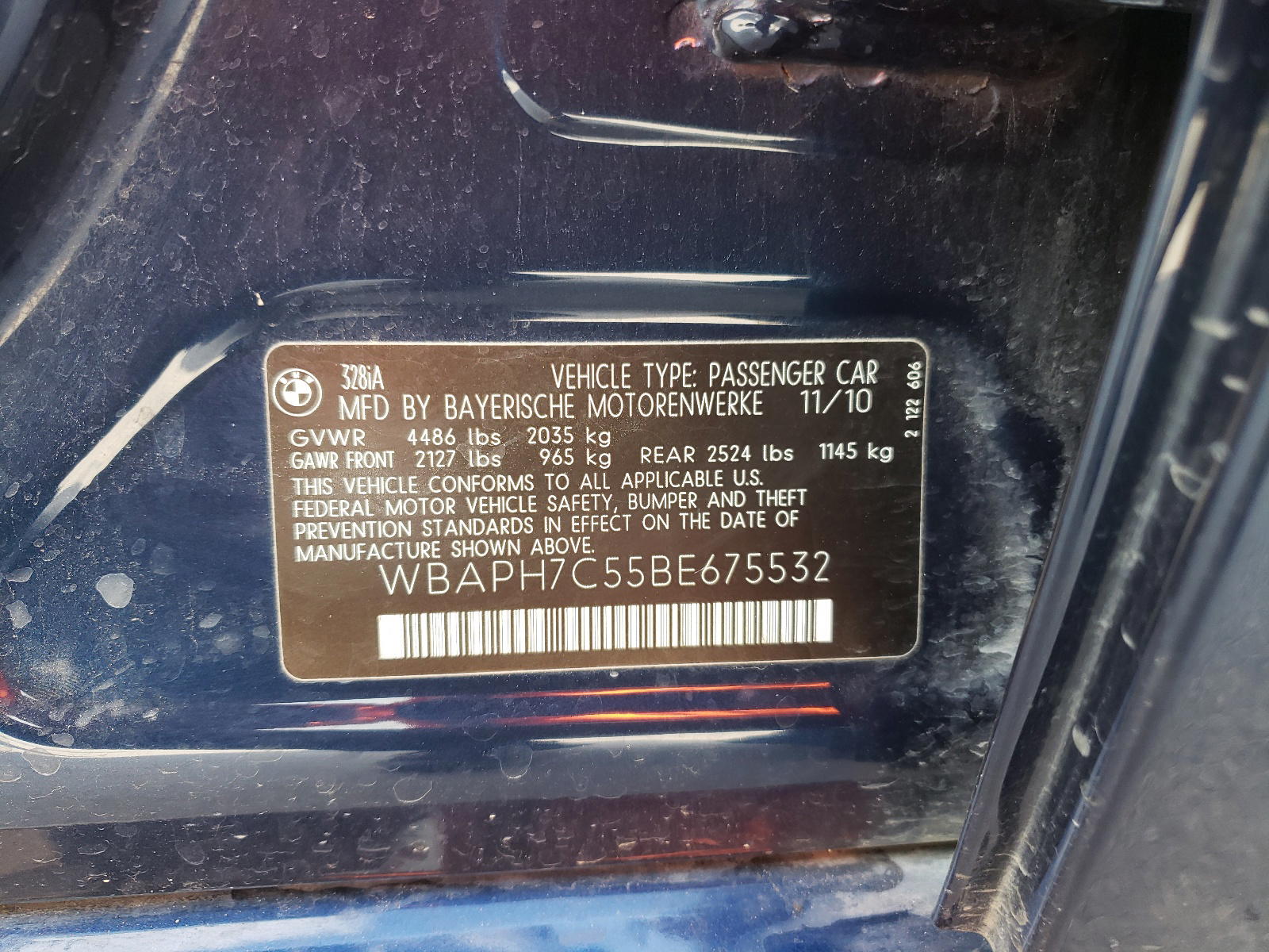 Photo 10 from auction – 2011 BMW 328 I with VIN WBAPH7C55BE675532