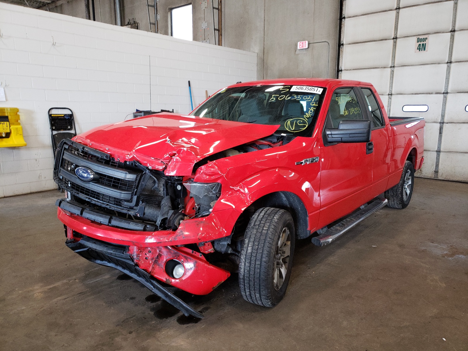 Photo 2 from auction – 2013 FORD F150 SUPER with VIN 1FTFX1CF1DKE14880
