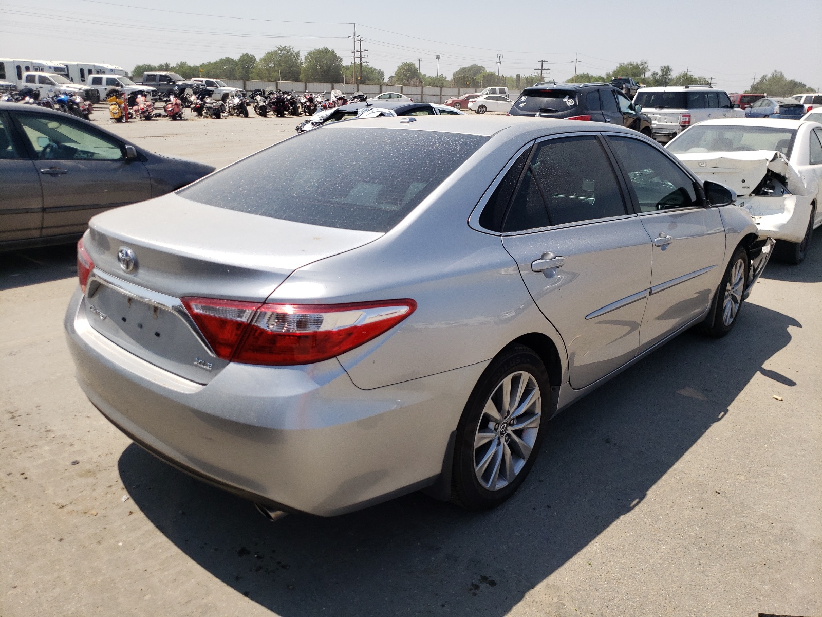 Photo 4 from auction – 2016 TOYOTA CAMRY LE with VIN 4T1BF1FK6GU521003
