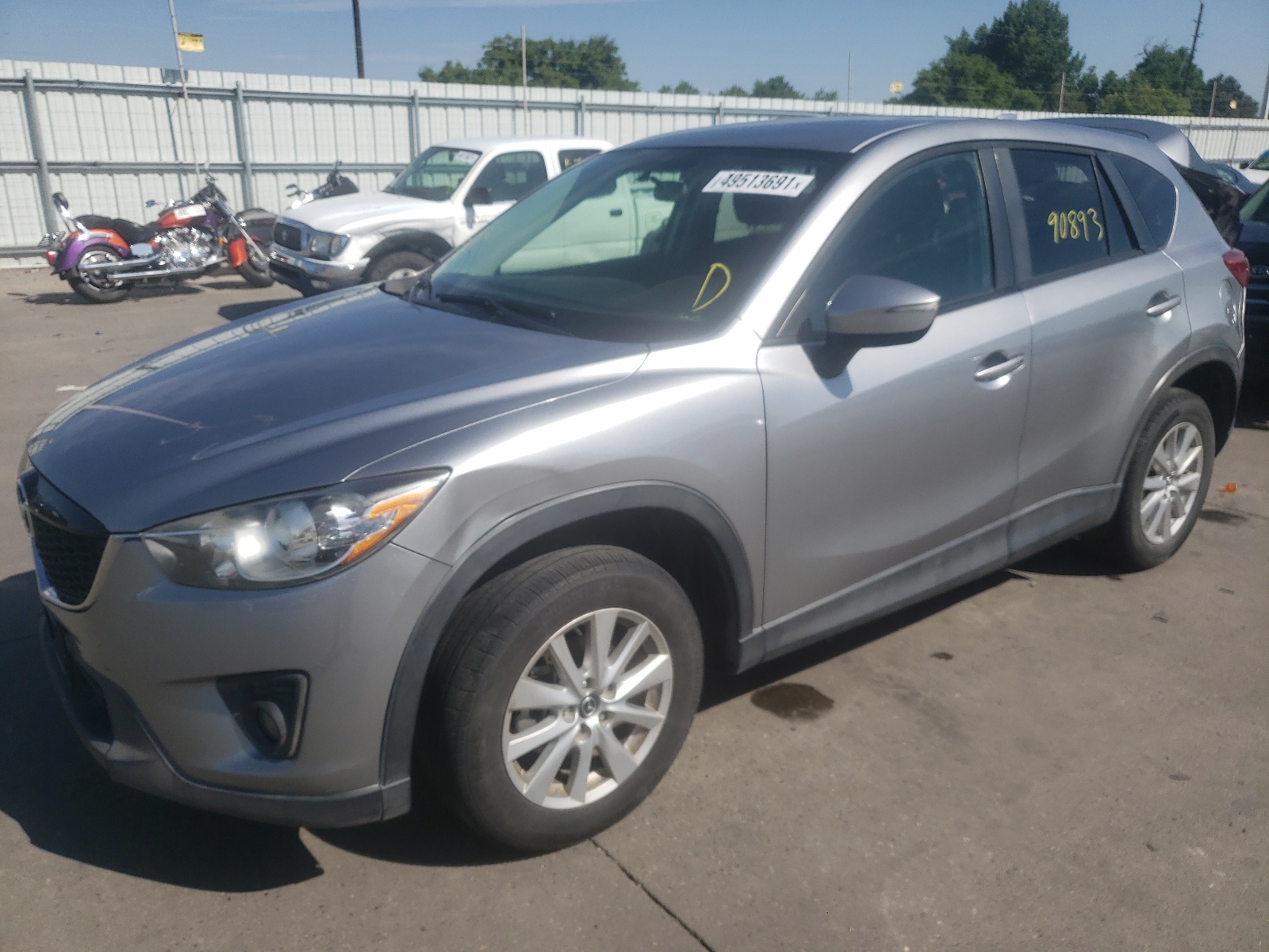 Photo 2 from auction – 2015 MAZDA CX-5 TOURI with VIN JM3KE4CY7F0532347
