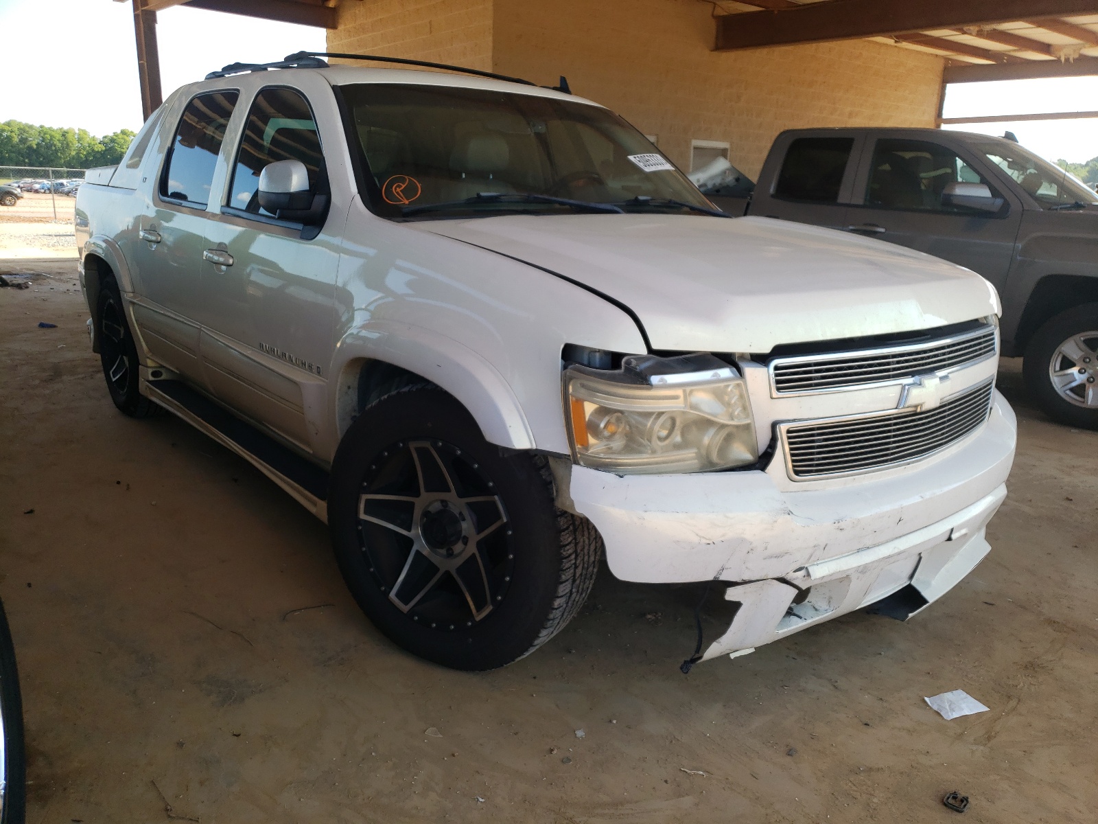 CHEVROLET AVALANCHE 2007 with VIN 3GNEC12077G278990 - Photo from auction