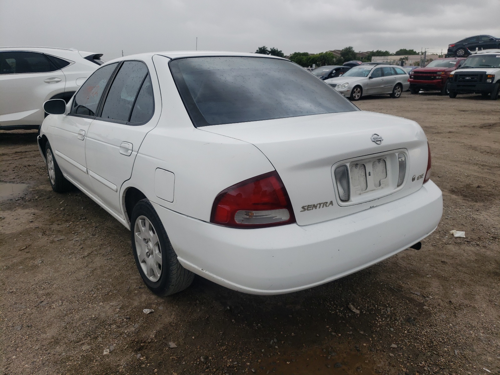 Photo 3 from auction – 2002 NISSAN SENTRA XE with VIN 3N1CB51DX2L682237