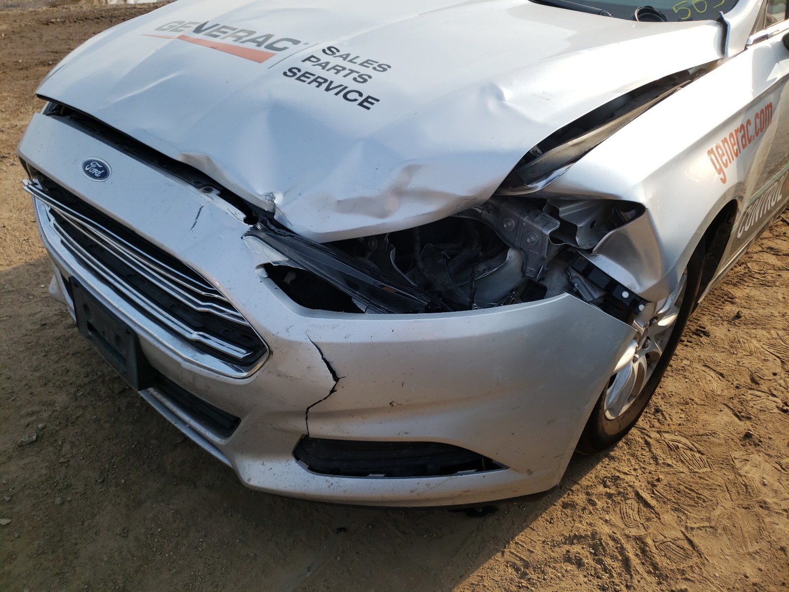 Photo 9 from auction – 2016 FORD FUSION S with VIN 3FA6P0G73GR276505