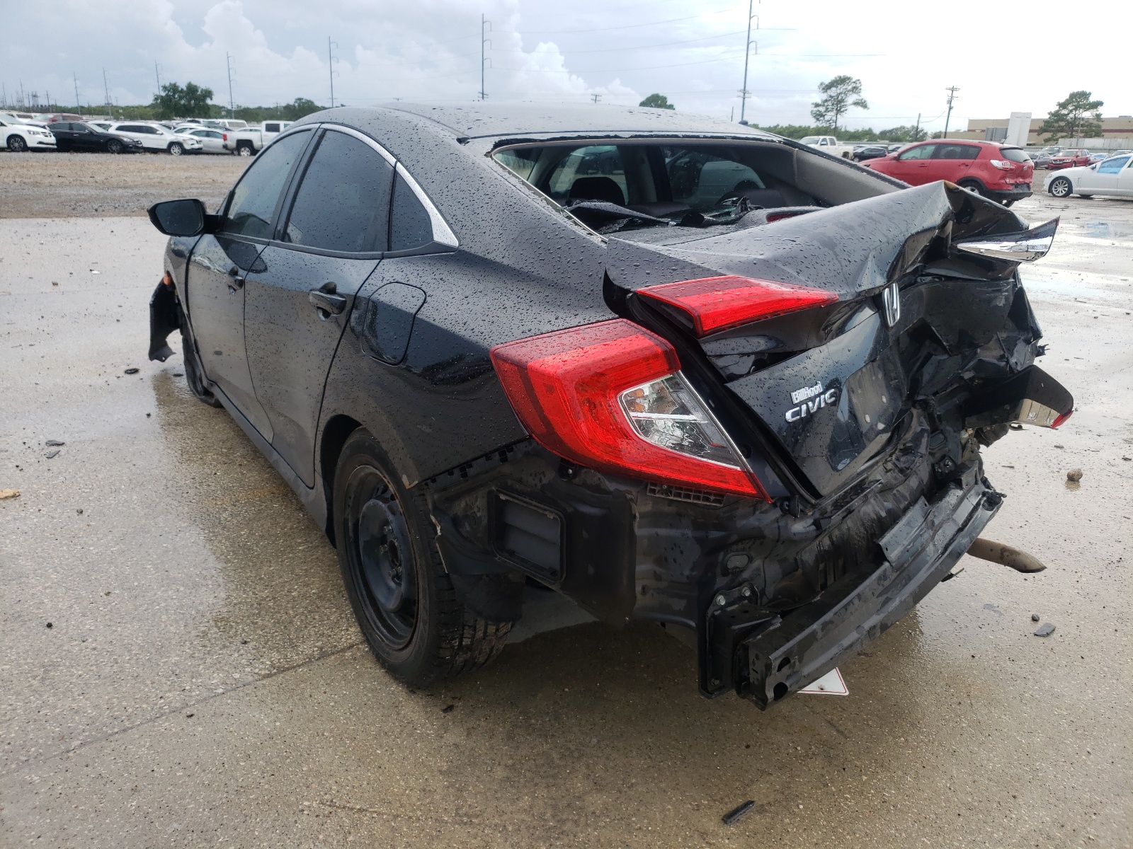 Photo 3 from auction – 2016 HONDA CIVIC LX with VIN 19XFC2F57GE055305
