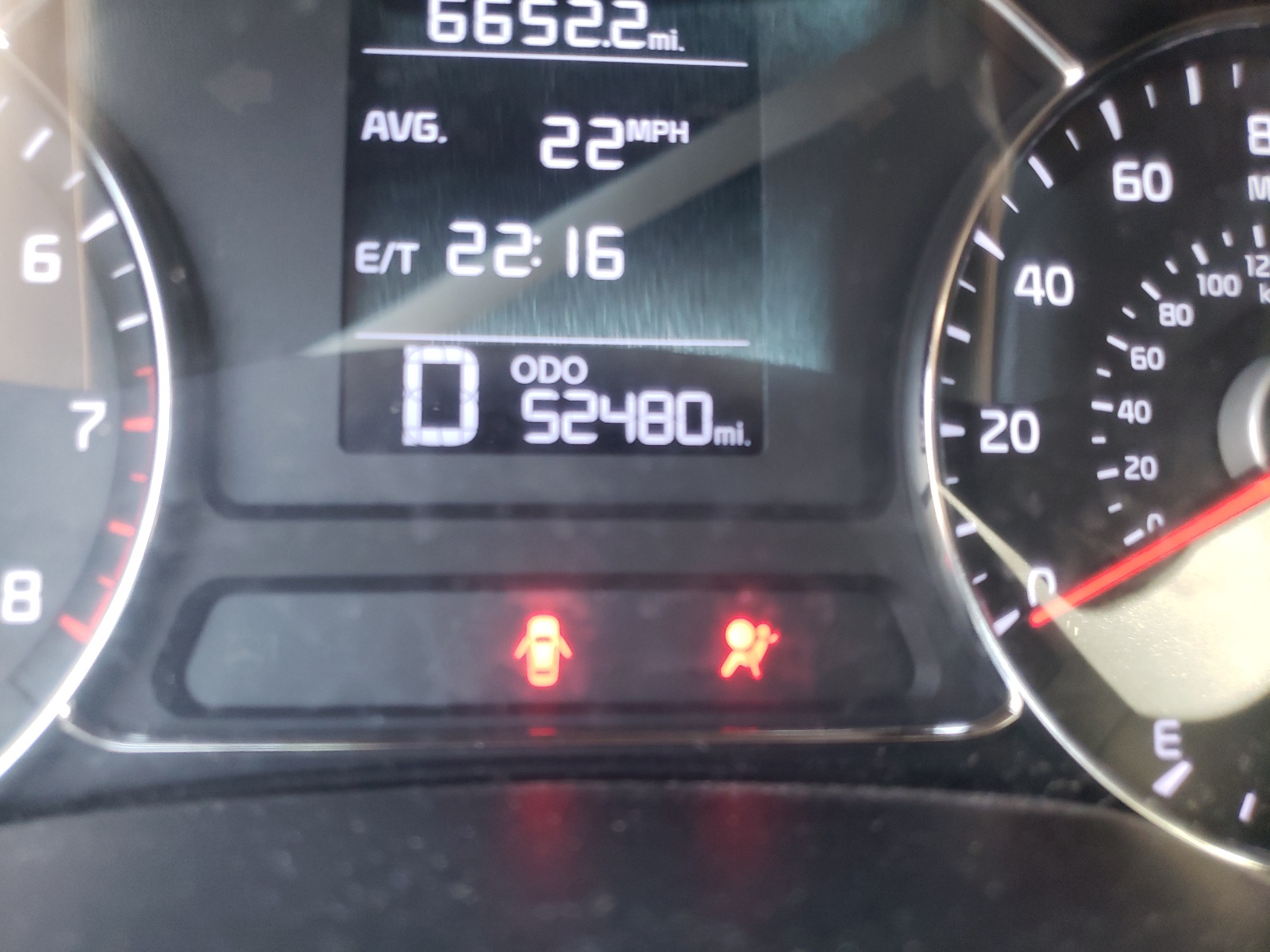 Zdjęcie 8 z aukcji – 2014 KIA FORTE LX z VIN KNAFK4A63E5148987