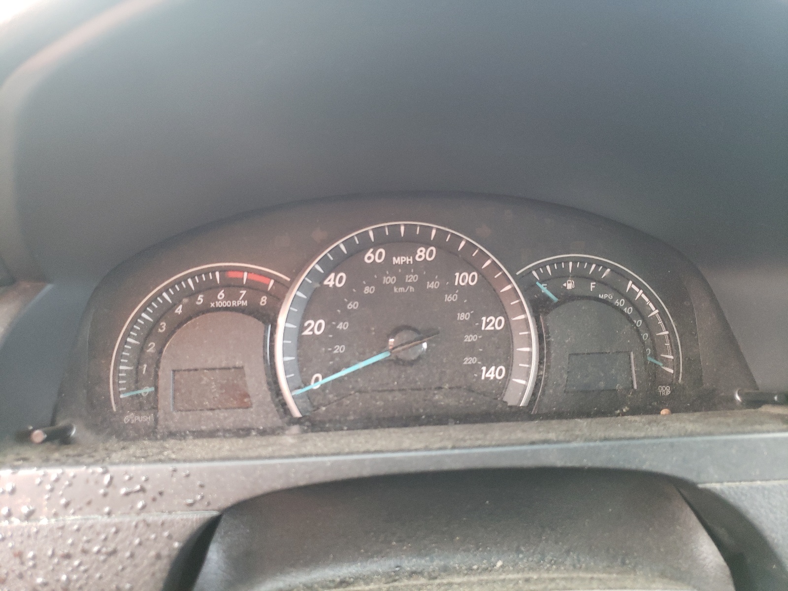 Photo 8 from auction – 2013 TOYOTA CAMRY L with VIN 4T4BF1FKXDR296859
