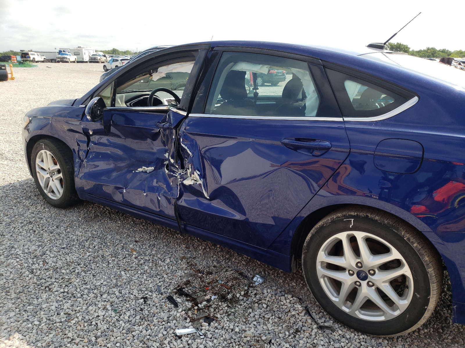 Photo 10 from auction – 2016 FORD FUSION SE with VIN 1FA6P0H70G5124263