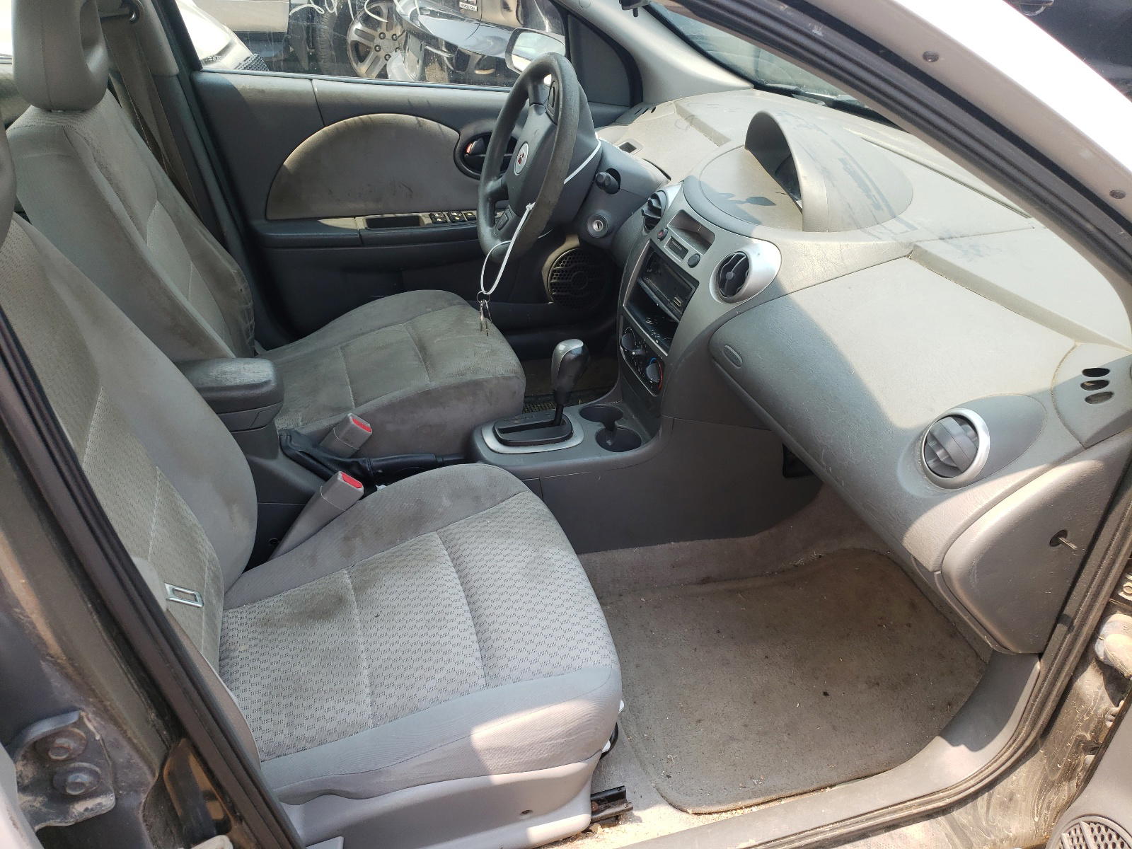 Photo 5 from auction – 2007 SATURN ION LEVEL with VIN 1G8AJ55F07Z165574