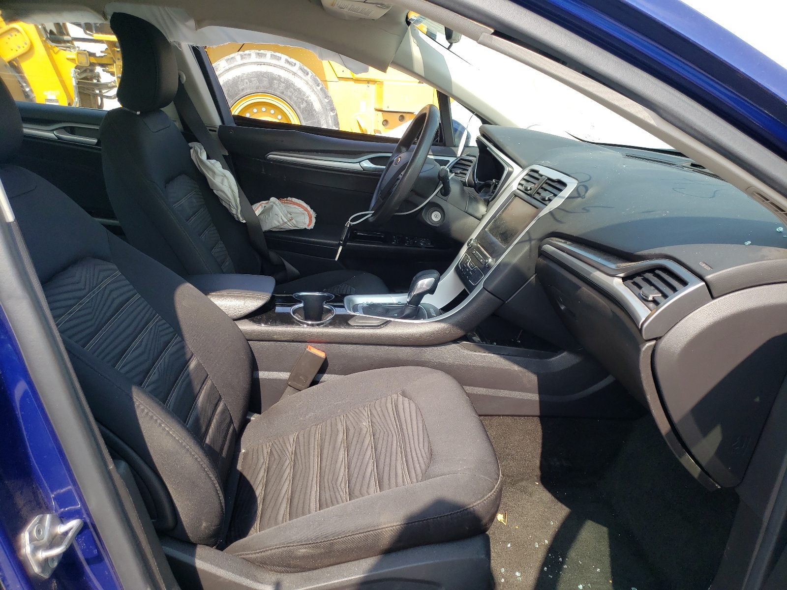 Photo 5 from auction – 2016 FORD FUSION SE with VIN 1FA6P0H70G5124263
