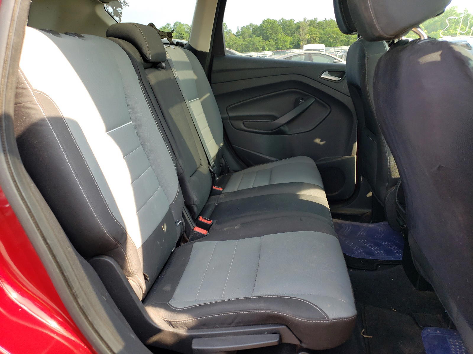 Photo 6 from auction – 2013 FORD ESCAPE SE with VIN 1FMCU9G97DUC98180