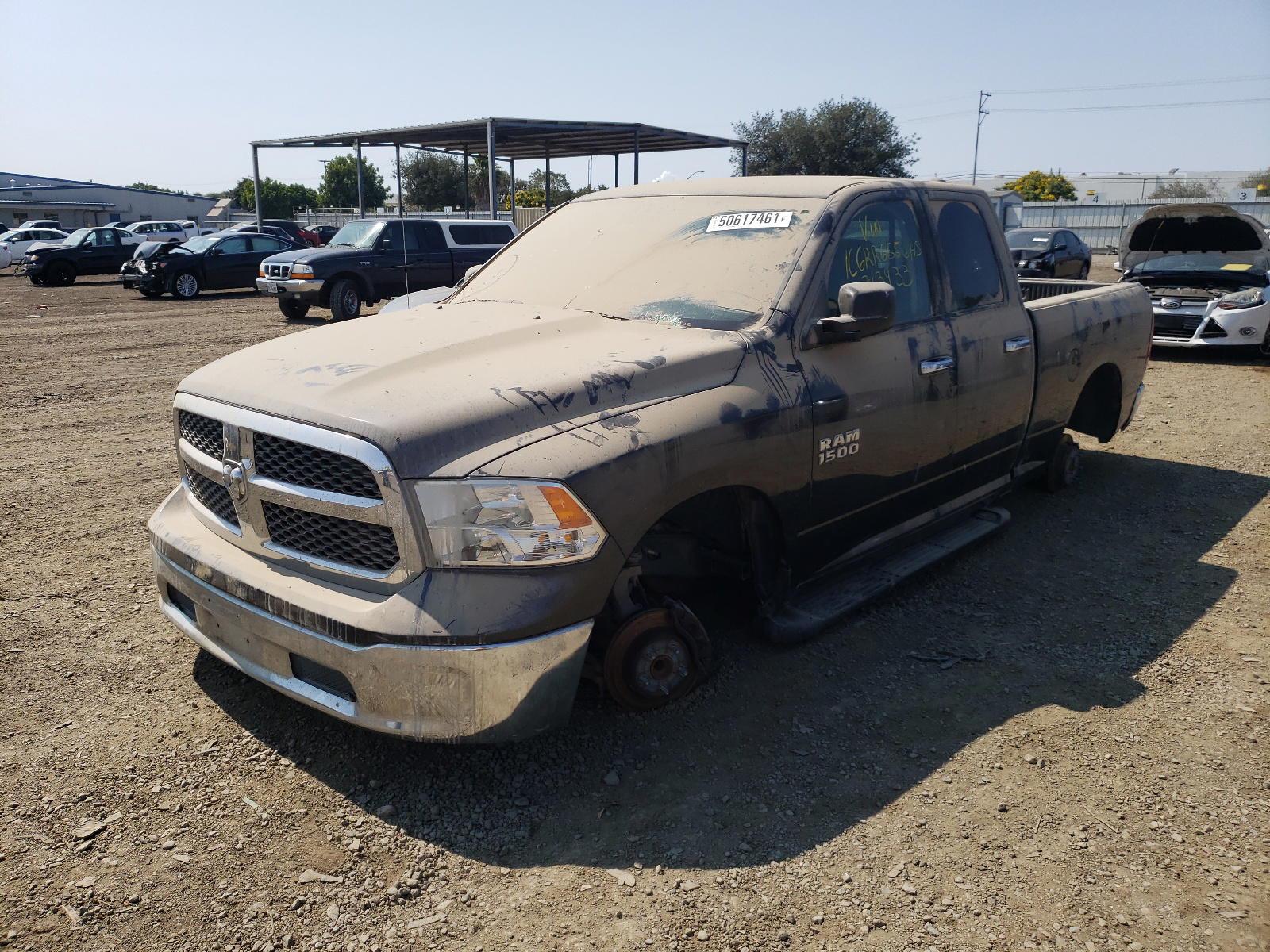 Photo 2 from auction – 2017 RAM 1500 SLT with VIN 1C6RR6GG6HS713933