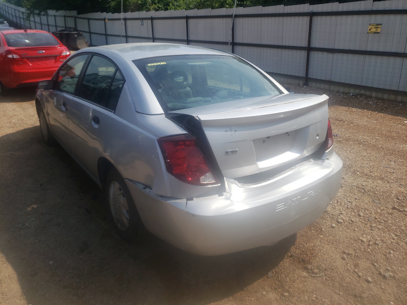Photo 3 from auction – 2004 SATURN ION with VIN 1G8AG52FX4Z192778