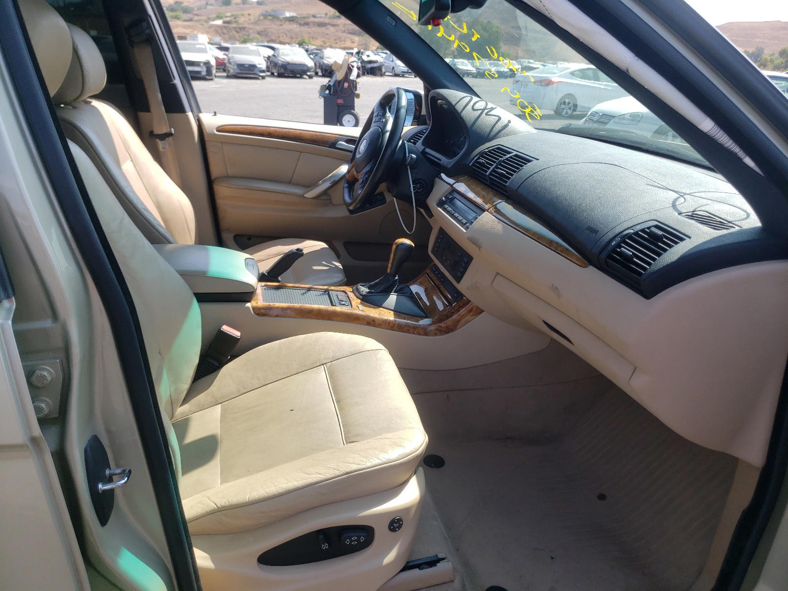 Photo 5 from auction – 2002 BMW X5 3.0I with VIN 5UXFA53502LP36285