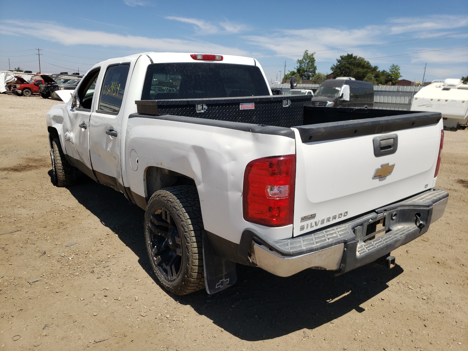 Photo 3 from auction – 2008 CHEVROLET SILVERADO with VIN 3GCEK133X8G223326