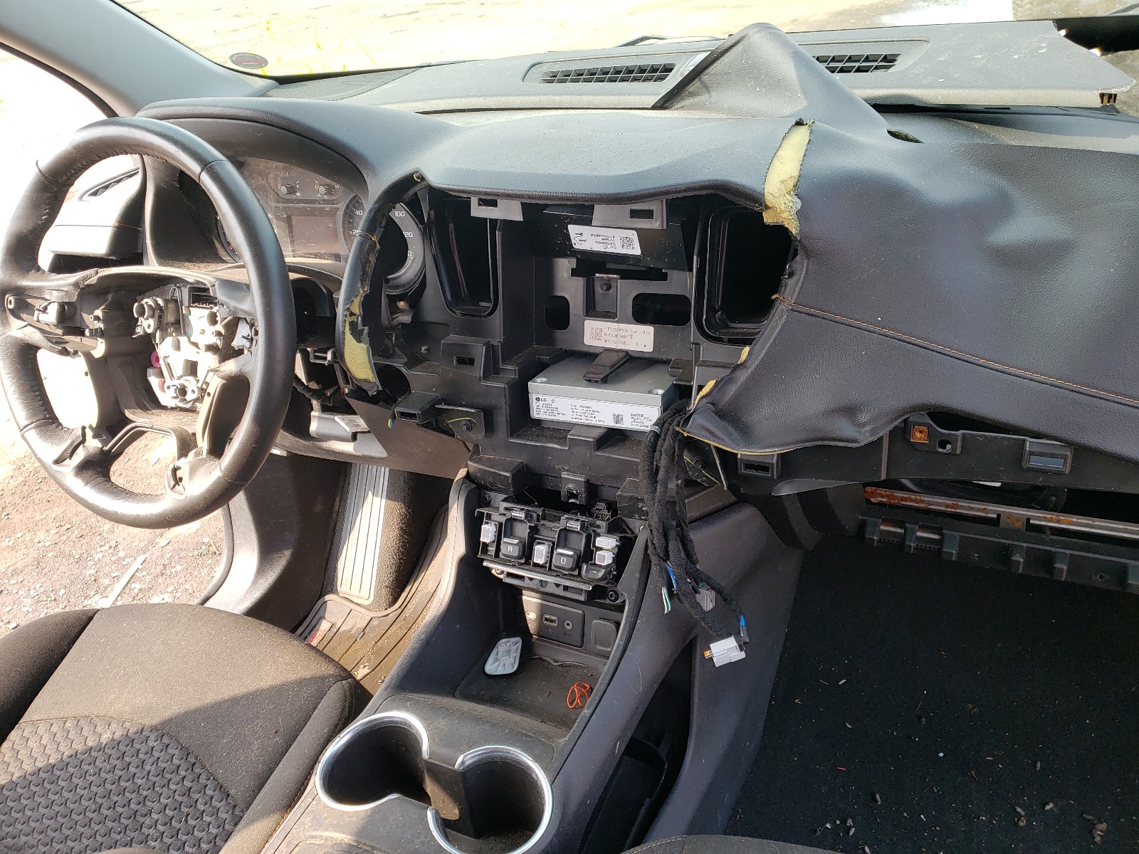 Photo 9 from auction – 2018 GMC TERRAIN SL with VIN 3GKALTEV5JL253387