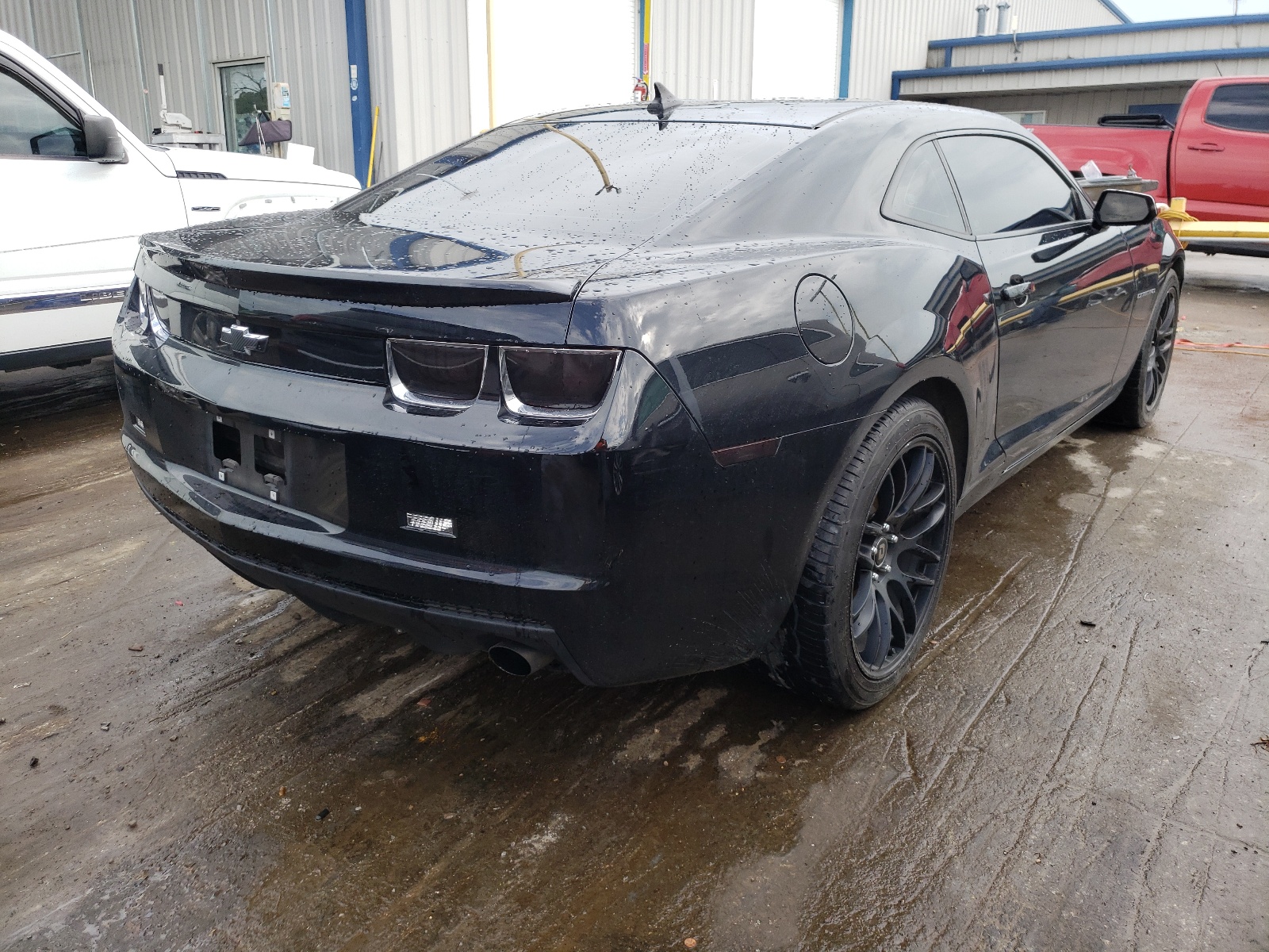 Photo 4 from auction – 2013 CHEVROLET CAMARO LS with VIN 2G1FE1E35D9190113