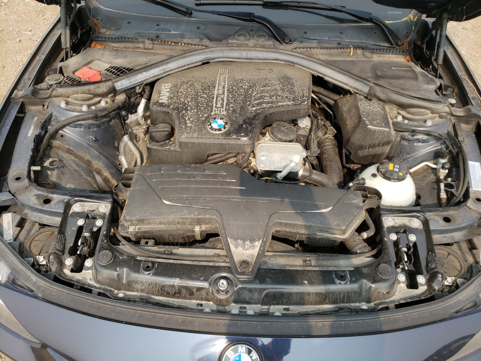 Photo 7 from auction – 2015 BMW 328 XI with VIN WBA3G7C54FK480658