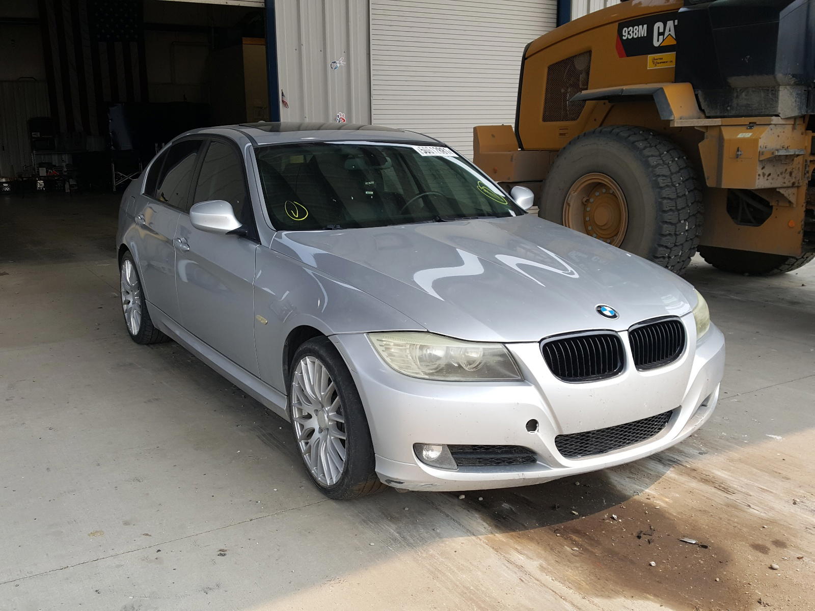 BMW 328 I 2009 with VIN WBAPH77599NL84729 - Photo from auction