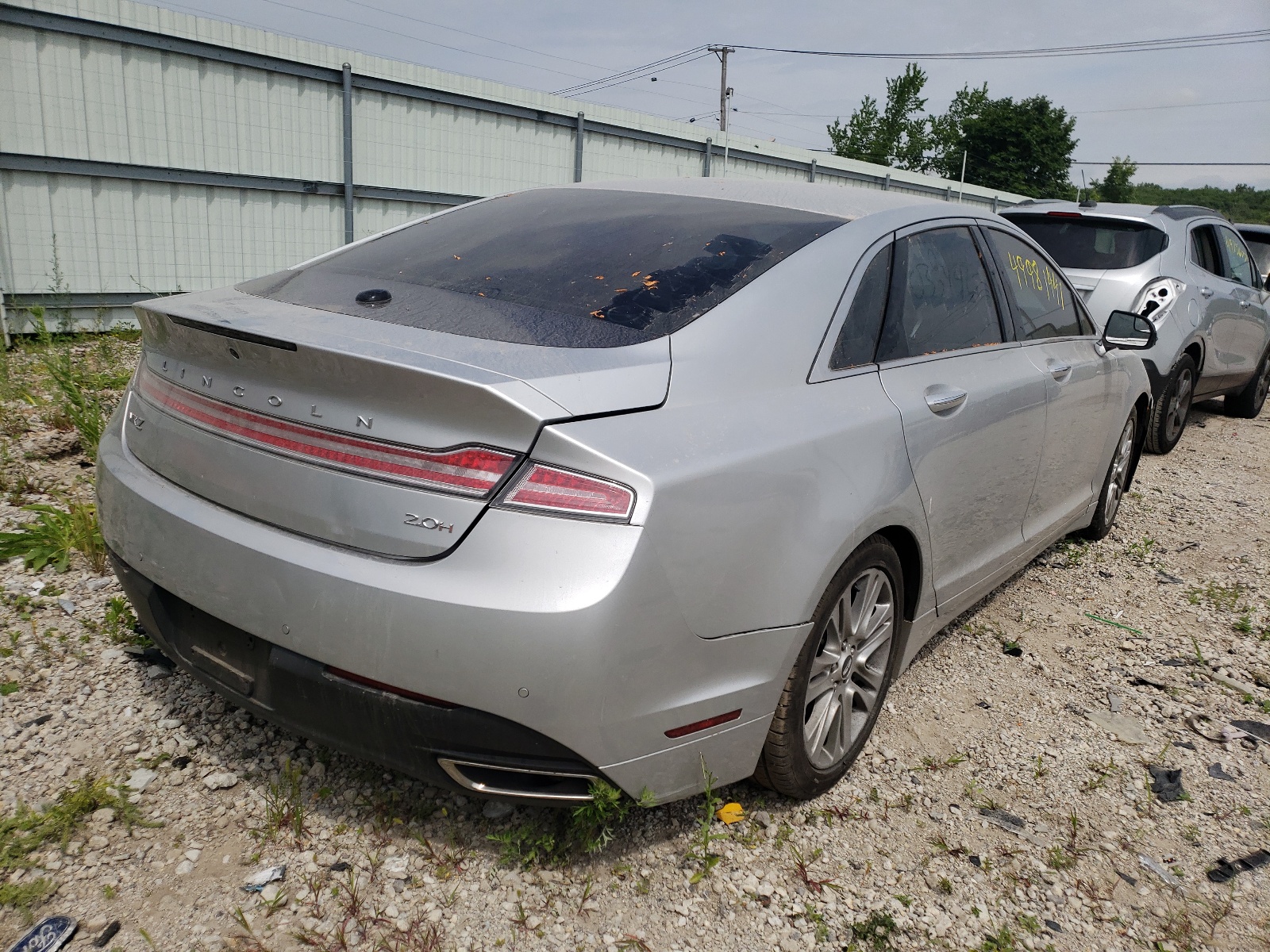 Photo 4 from auction – 2015 LINCOLN MKZ with VIN 3LN6L2LU3FR624696