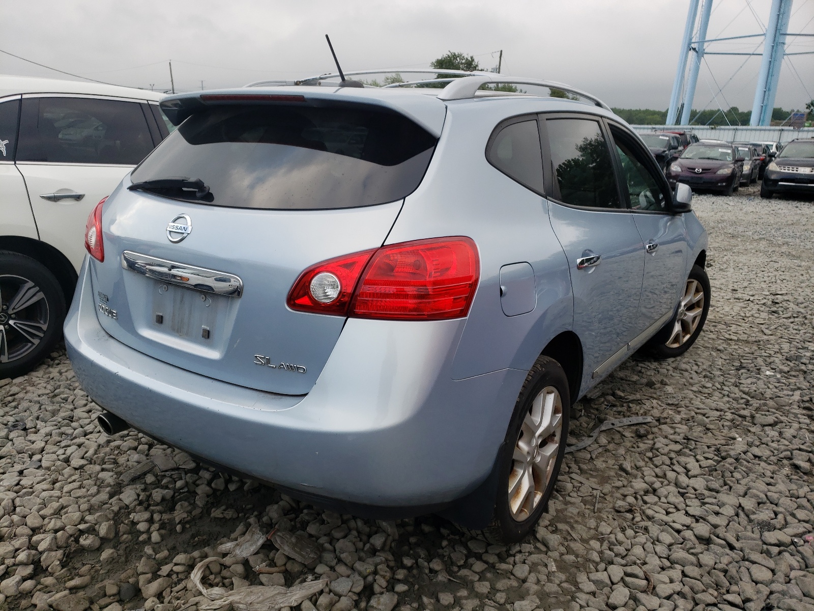 Photo 4 from auction – 2011 NISSAN ROGUE S with VIN JN8AS5MV2BW270613