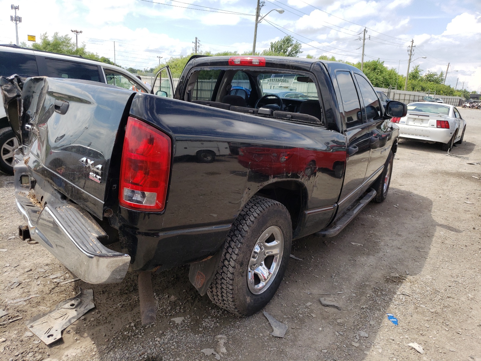 Photo 4 from auction – 2003 DODGE RAM 1500 S with VIN 1D7HU18N23S286770