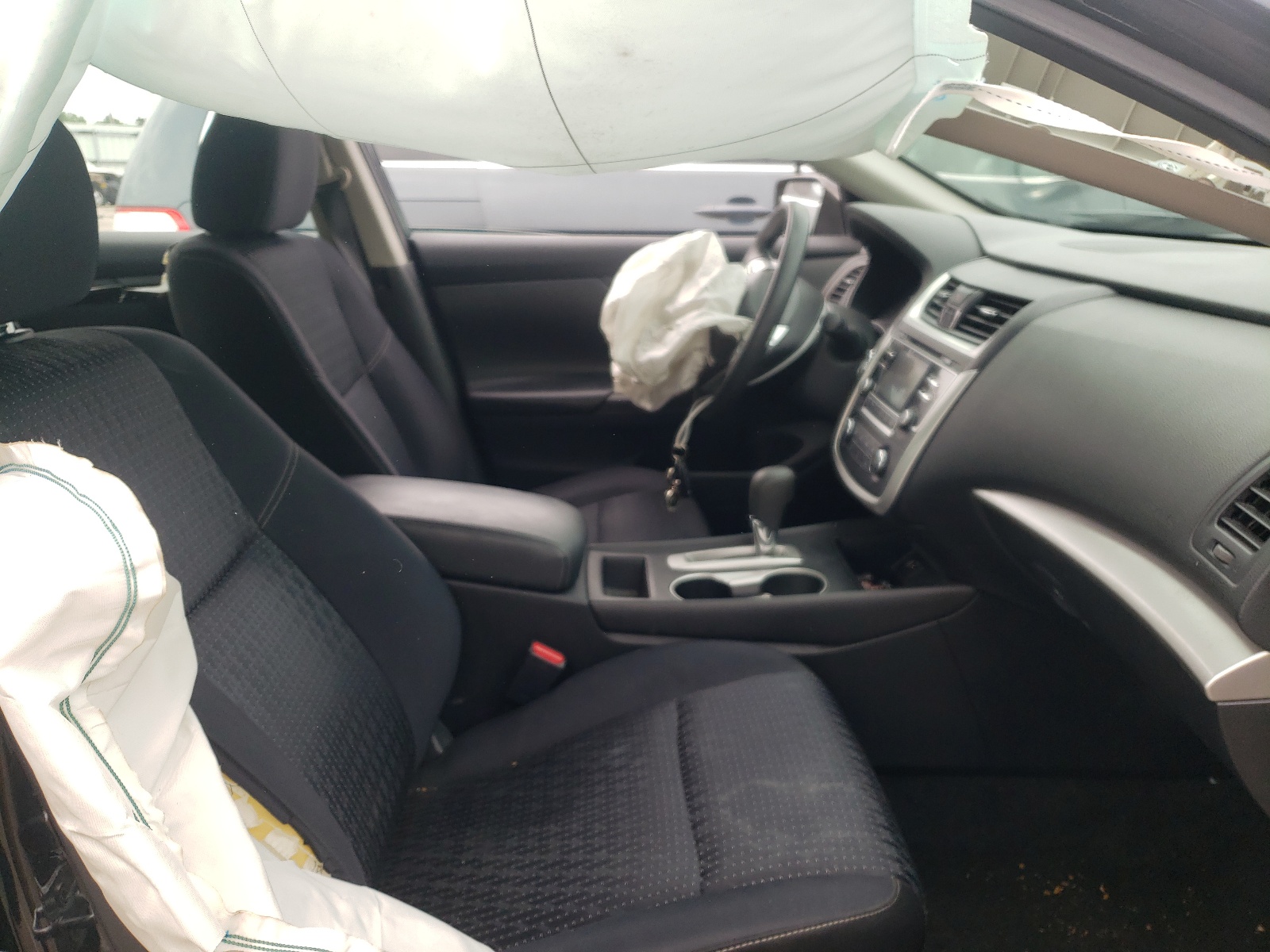 Photo 5 from auction – 2016 NISSAN ALTIMA 2.5 with VIN 1N4AL3AP8GN372892