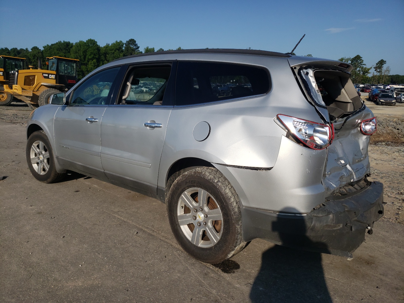 Photo 3 from auction – 2009 CHEVROLET TRAVERSE L with VIN 1GNER23D09S181096