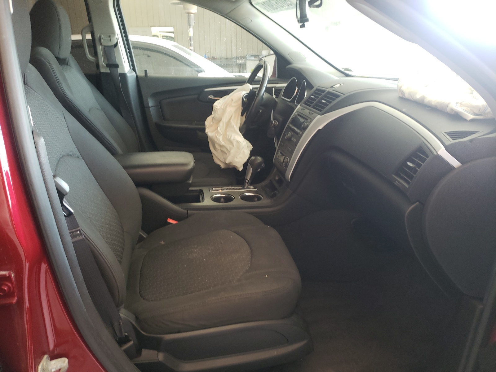 Zdjęcie 5 z aukcji – 2011 CHEVROLET TRAVERSE L z VIN 1GNKRGED1BJ102365