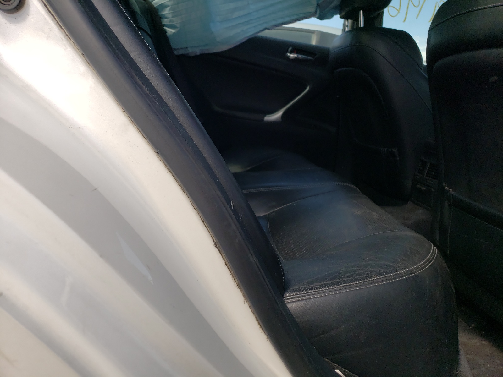 Photo 6 from auction – 2009 LEXUS IS 250 with VIN JTHBK262792090173