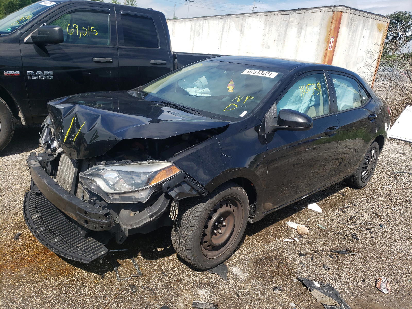 Photo 2 from auction – 2016 TOYOTA COROLLA with VIN 2T1BURHE8GC525017