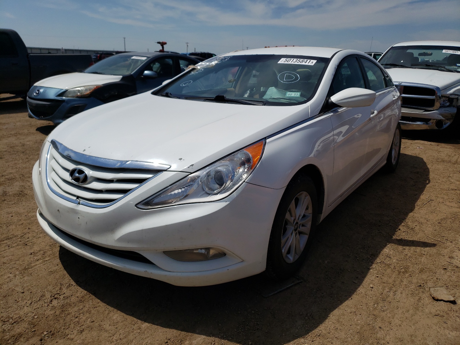Photo 2 from auction – 2013 HYUNDAI SONATA GLS with VIN 5NPEB4AC4DH609052