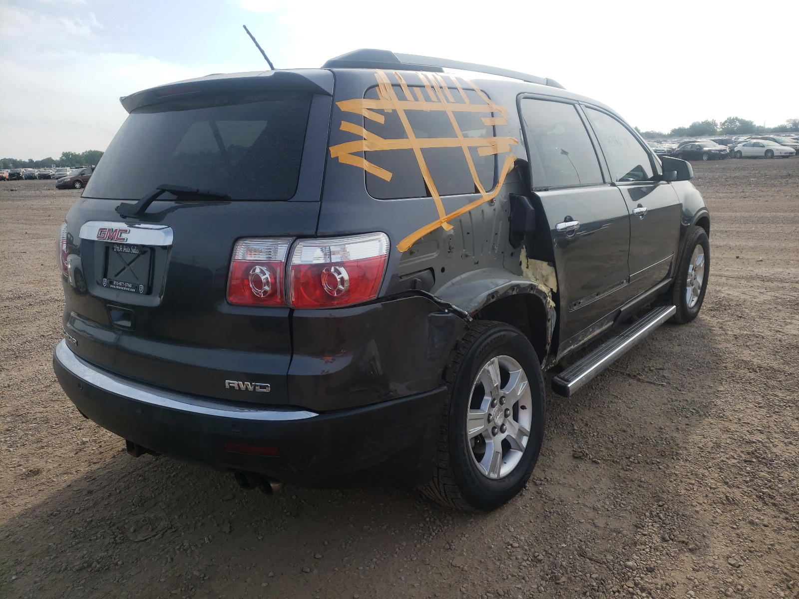 Photo 4 from auction – 2011 GMC ACADIA SLE with VIN 1GKKVPED6BJ164935