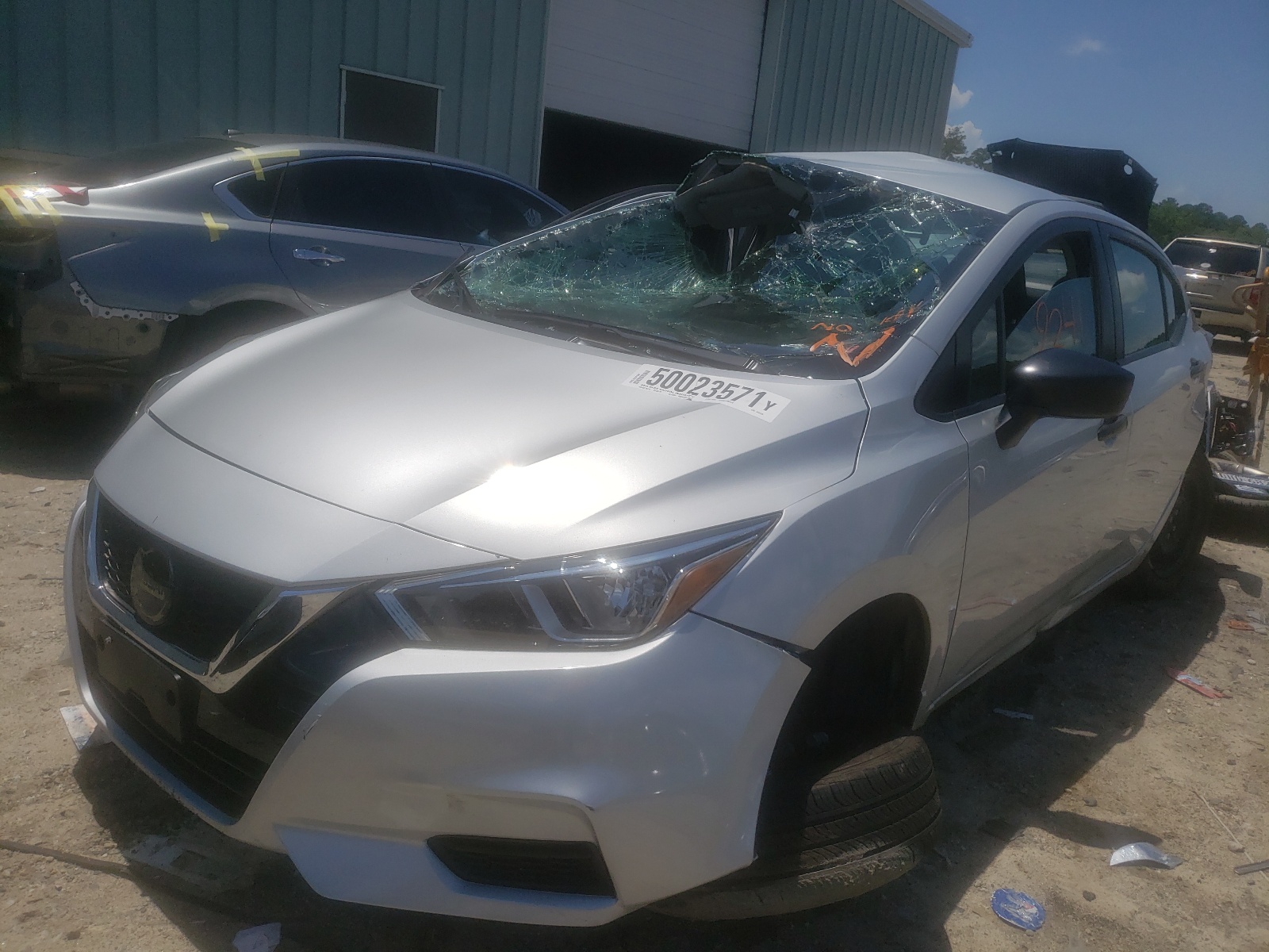 Photo 2 from auction – 2020 NISSAN VERSA S with VIN 3N1CN8DV0LL916108