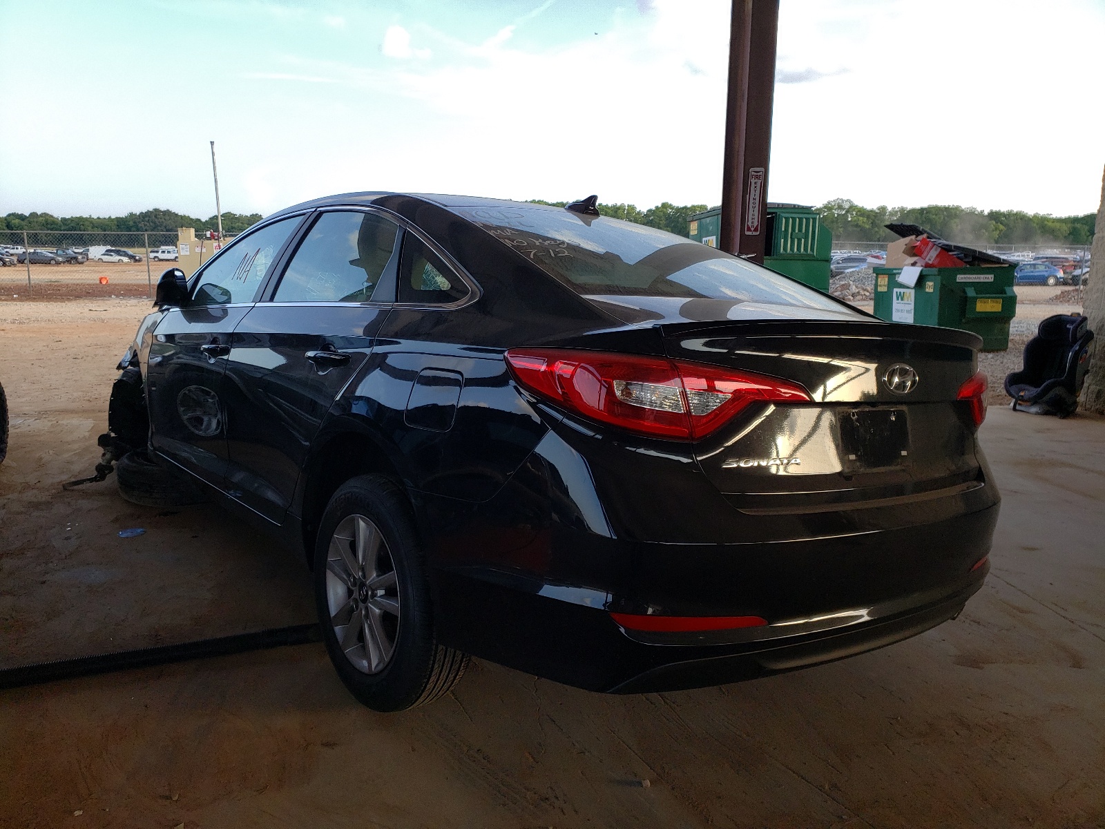 Photo 3 from auction – 2017 HYUNDAI SONATA SE with VIN 5NPE24AF2HH582322